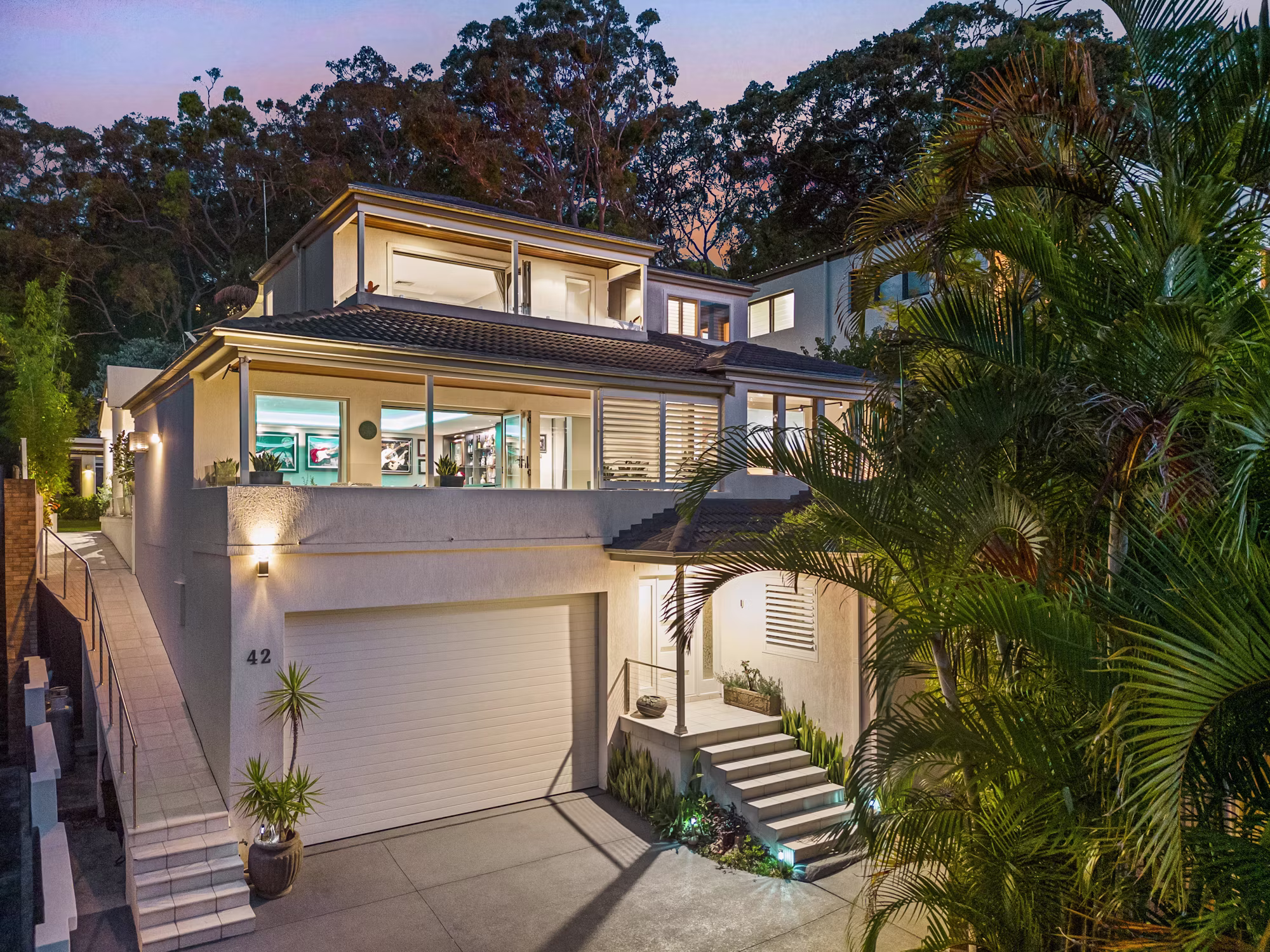 The Allure of Coastal Villas: A Perfect Blend of Luxury and Nature